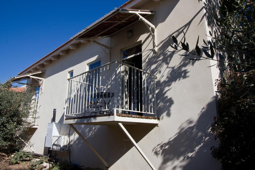 Smadar-Inn Zikhron Ya'akov Exterior photo