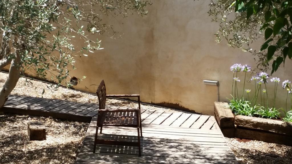 Smadar-Inn Zikhron Ya'akov Exterior photo